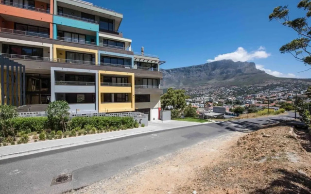 Spectacular Modern Apartment in Vibrant Bokaap