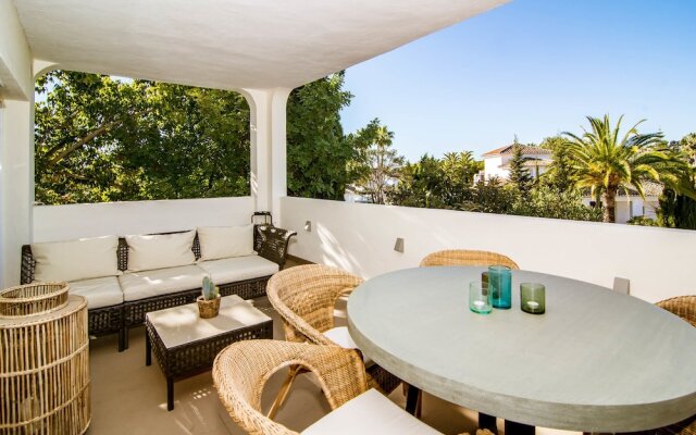 AS12 Luxury 3 bedroom apartment RoomService