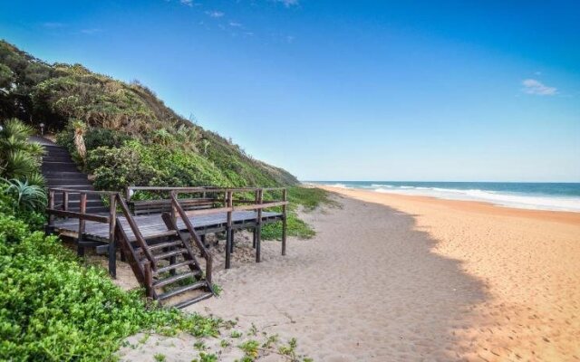 Palm Dune Beach Lodge