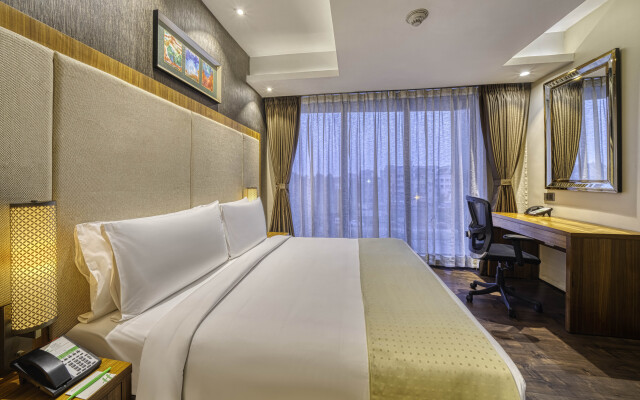 Holiday Inn Kolkata Airport by IHG