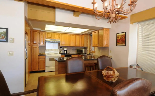 Beaverhead Condos at Big Sky Resort