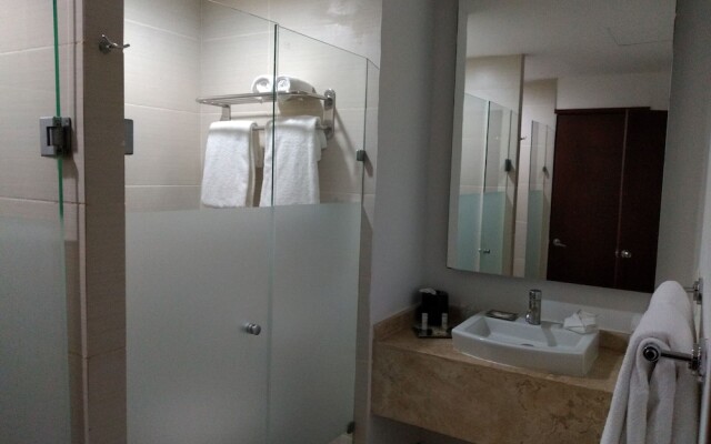 Wyndham Garden Leon Centro Max Hotel