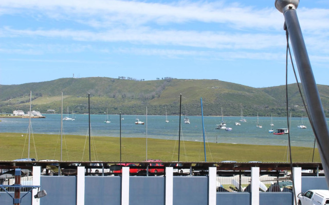 Waterfront- 11 South Quay