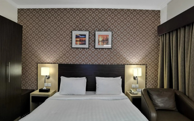 Design Plus Seya Beach Hotel