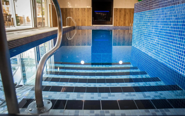 Heywood Spa Hotel