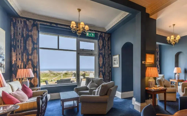 Trefeddian Hotel