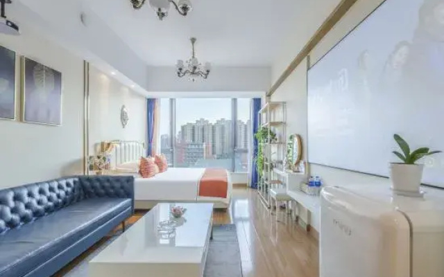 Deep Blue City Hostel