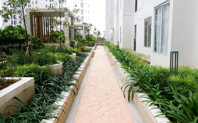 Homey 1BR Apartment @ Bassura City