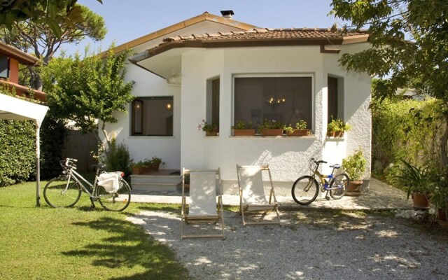 Sandra Forte dei Marmi
