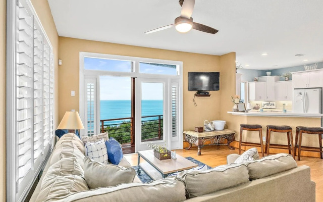 Tuscan Sun by Teeming Vacation Rentals