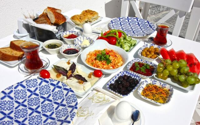 İkizler Otel Bozcaada