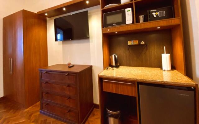San Juan Suites