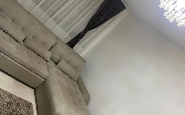 Discret Apartament 1