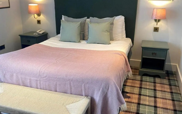 The Royal George Hotel