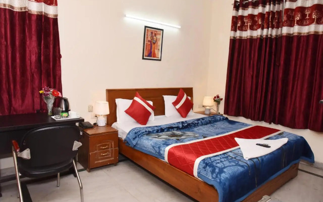 OYO Rooms 786 Old Gurgaon