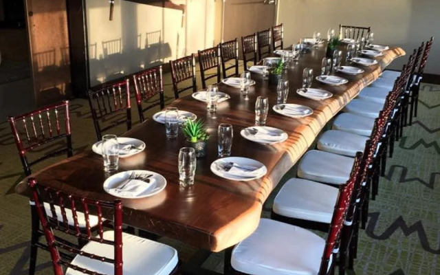 Hotel Indigo Traverse City by IHG