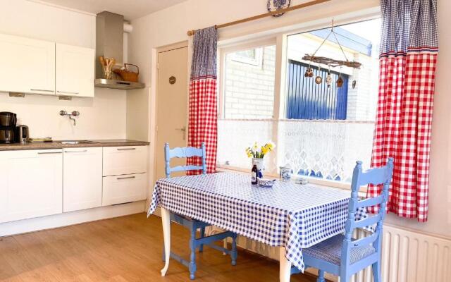 Vakantiewoning 'Villa Asterlaan' OK36