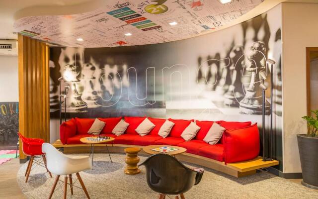 Ibis Joinville
