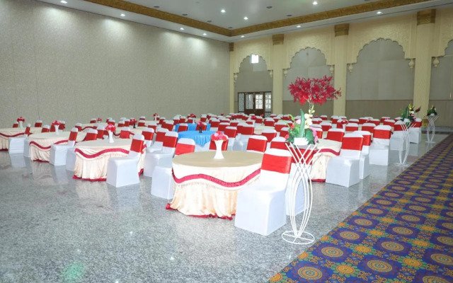 Gadiraju Palace Convention Centre & Hotel