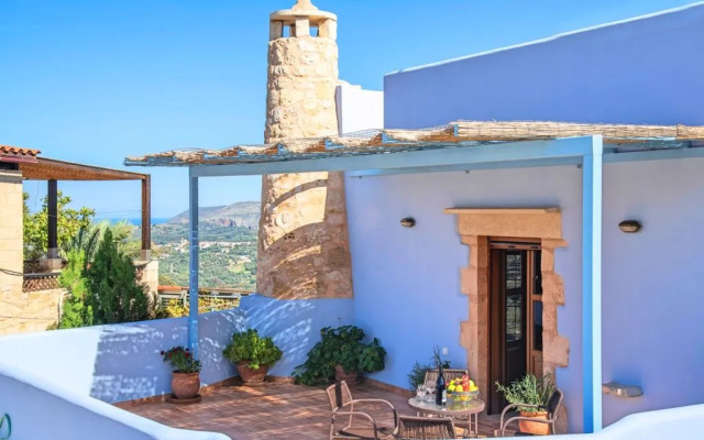 Villa Veneciana with Heated Pool