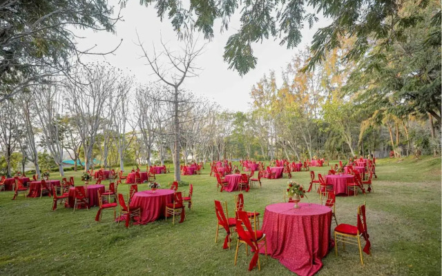 Essentia Luxury Resort & Spa Udaipur