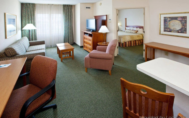 Staybridge Suites Indianapolis-Fishers by IHG