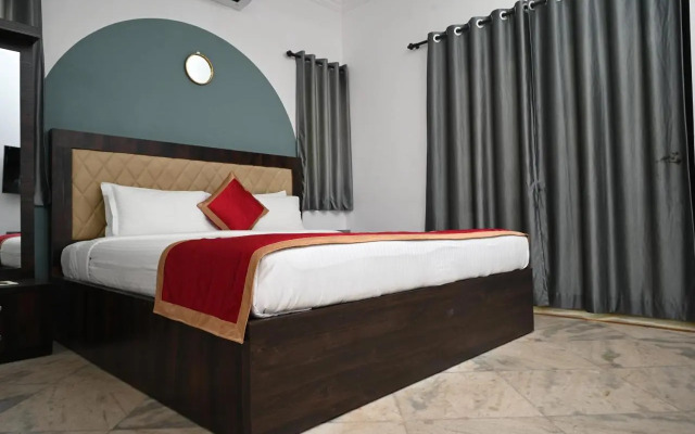 Richmonde Ananta Elite