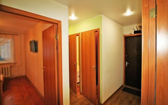 Apartments on the Avenue of Heroes 4