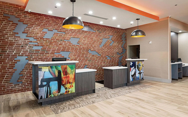 Four Points by Sheraton Plano