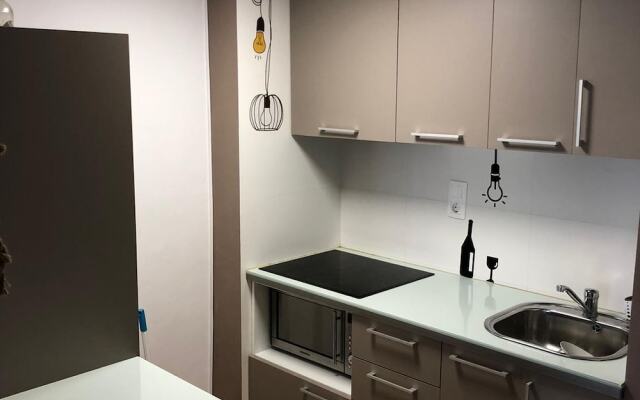 Alluring Apartment in Salou With Swimming Pool