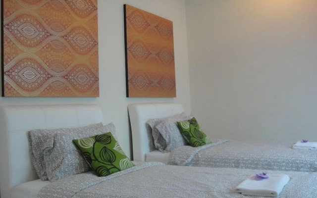 Shamrock Beach Villas