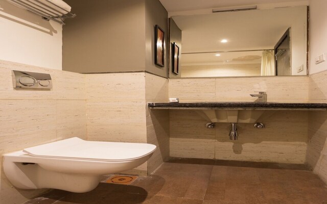OYO 13012 Hotel HR Greens