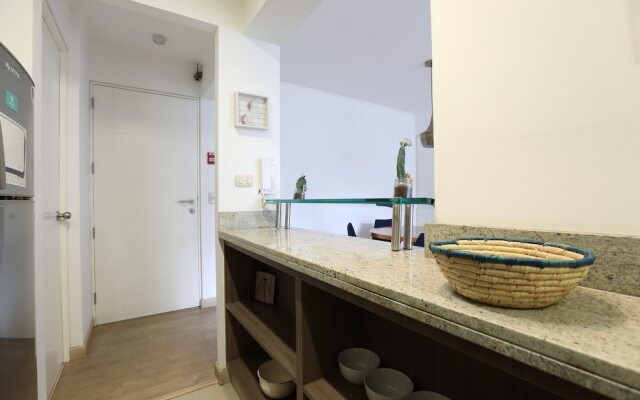 2BDR APT w/ pool & gym - Barranco!