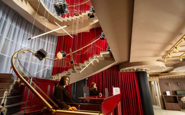 Mercure Chisinau Center Jazz Hotel