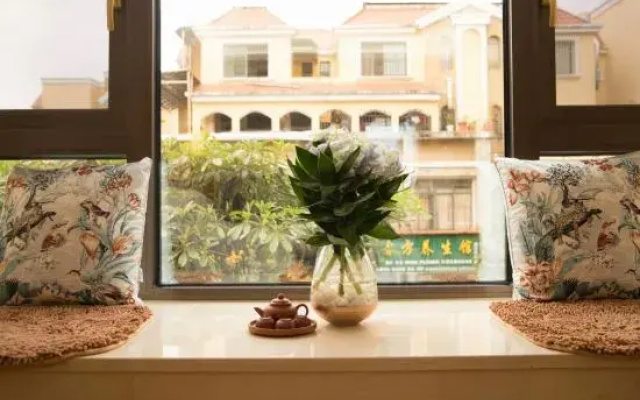 Xiniaogu Holiday Hotel
