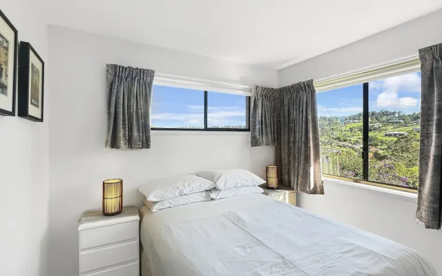 Fab 3-bed Stay With Great Outdoors & Water Views