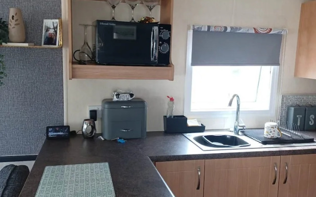 Daisy's Luxury Caravan