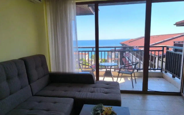 Dom-El Real Apartments Amphora