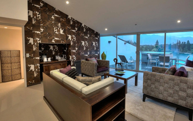 Shotover Penthouse & Spa by Staysouth
