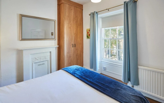 Host Stay Hall Garth