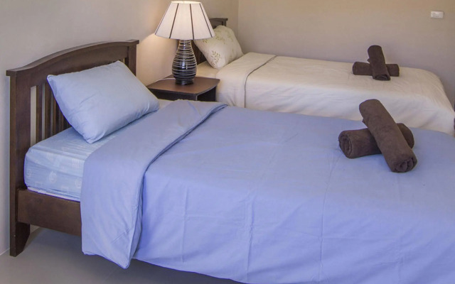 Villa Waree 5 minutes from City and Beach