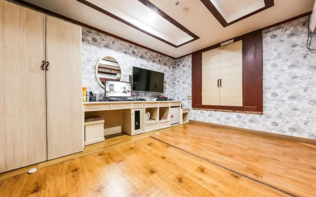 Daejeon Yongmun Propose