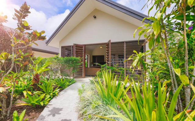 Mangoes Resort