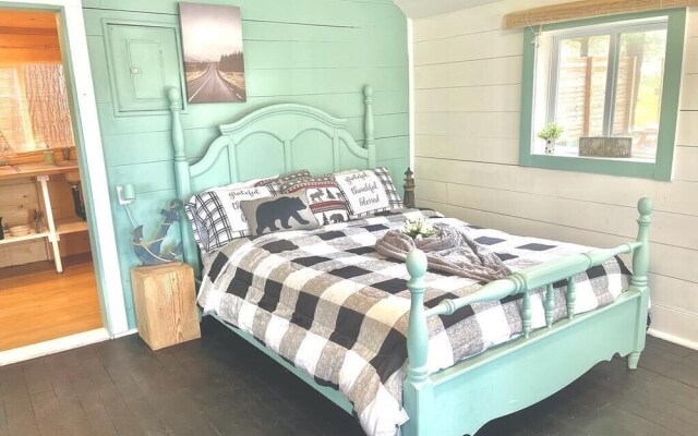 Muskoka Lake Cottages