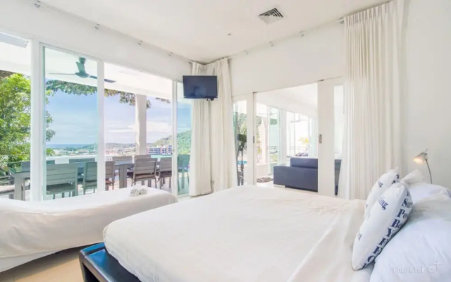 Villa Ginborn Amazing 5-bedroom Pool Villa w Seaview 5 Minutes to Kata Beach