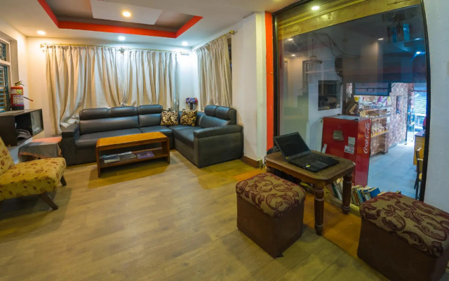 OYO 201 Durbar Guest House