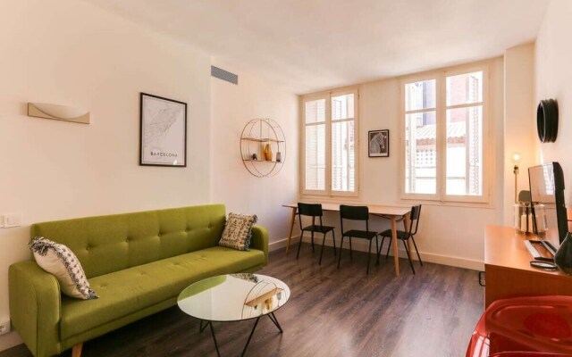 Design 2bed in the Heart of Gracia