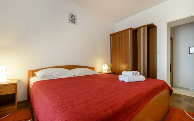 Oreb's Dream Apartments