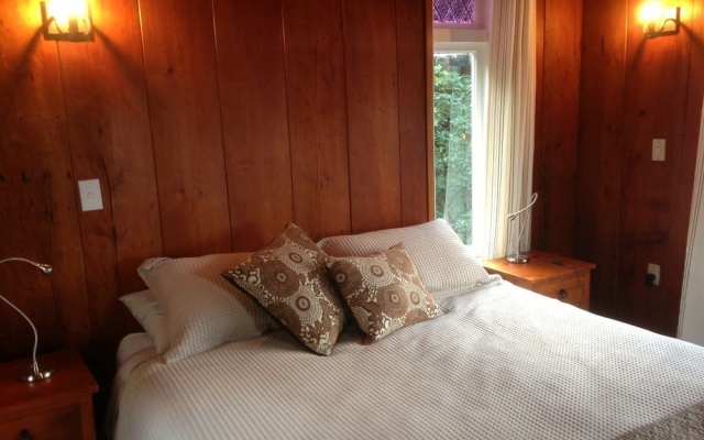 The Coromandel Treehouse – Guest Rooms – Coromandel