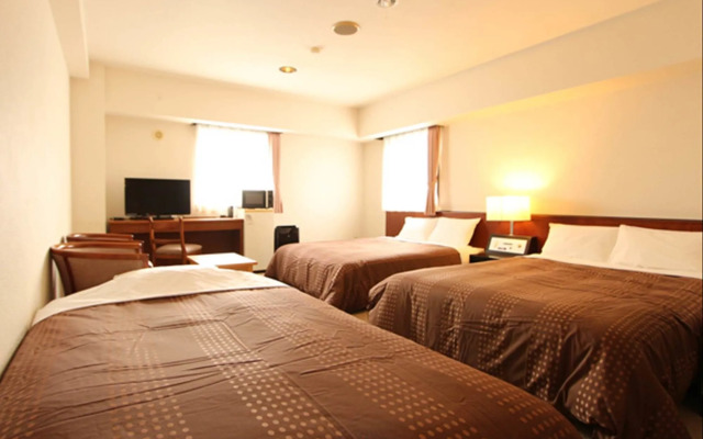 Hotel Livemax Chitose